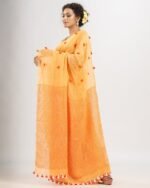 Handloom Saree with Contrast Pallu & Tassels - Image 2