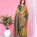 Women Floral Woven Banarasi Saree with Contrast Border
